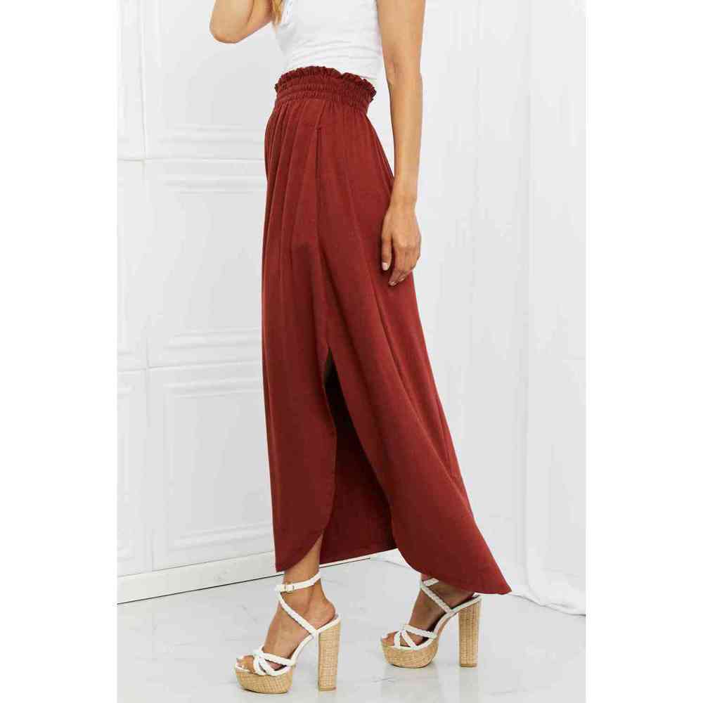 Zenana It's My Time Full Size Side Scoop Scrunch Skirt in Dark Rust - Picture 3 of 6